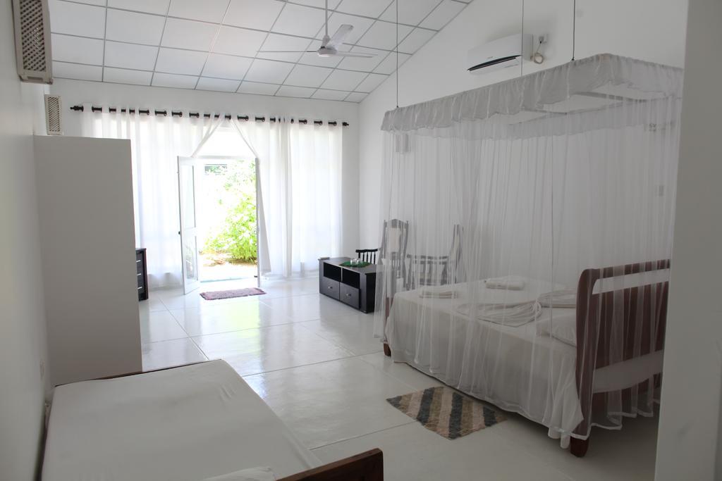 Hotel Chitra Ayurveda à Bentota Chambre photo